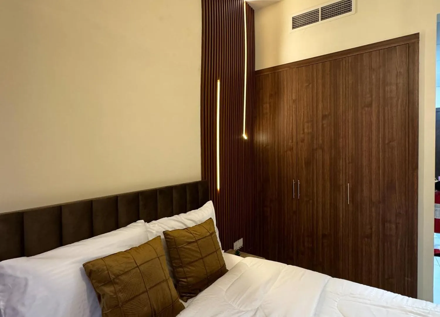 Rkshome Studio Apartment Baniyas Metro Exit 2 Dubai