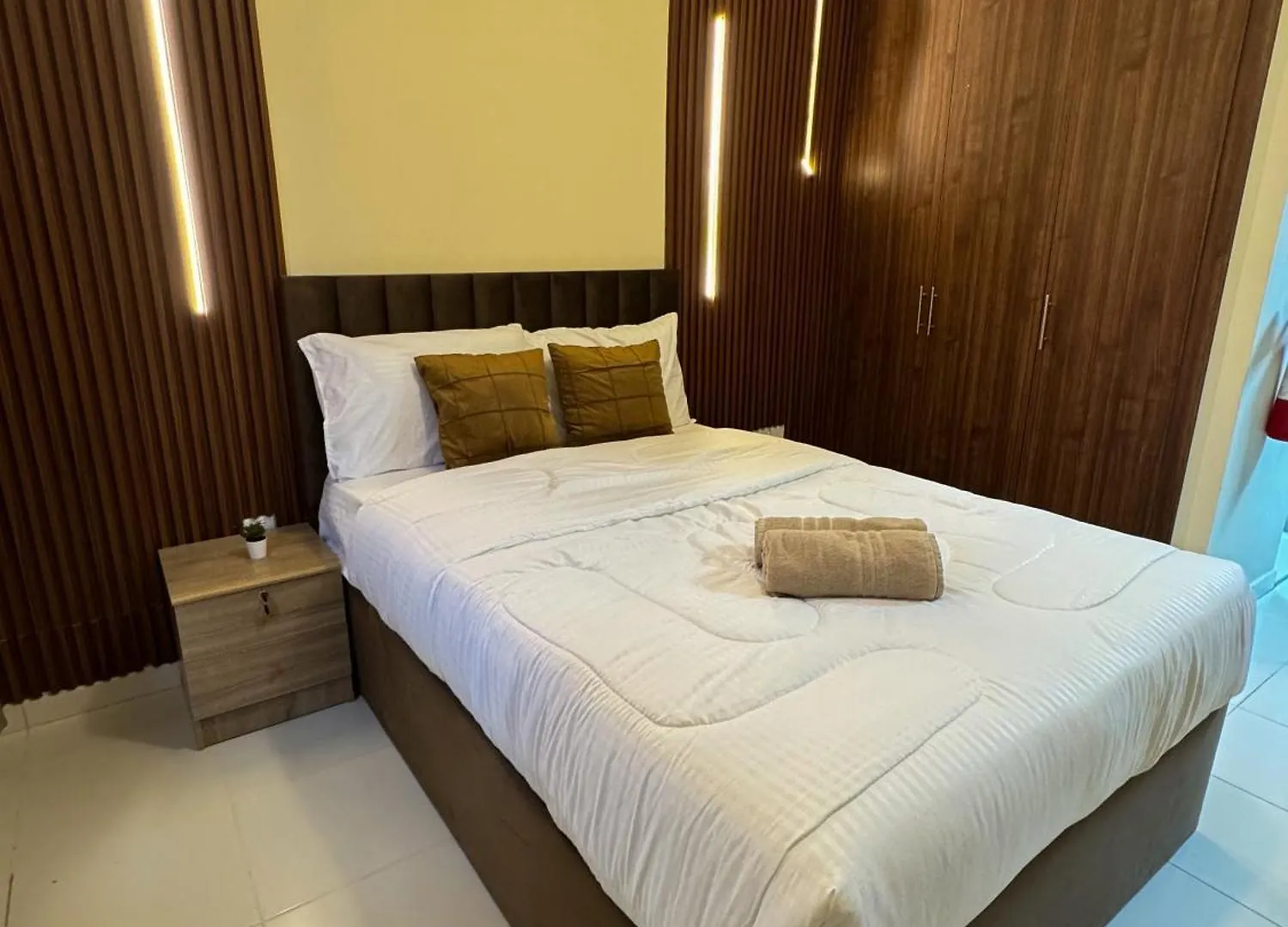 Rkshome Studio Apartment Baniyas Metro Exit 2 Dubai