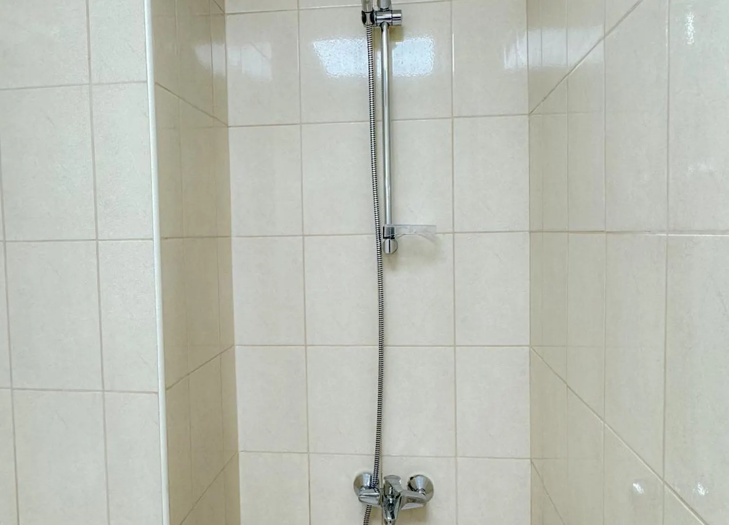 Rkshome Studio Apartment Baniyas Metro Exit 2 Dubai
