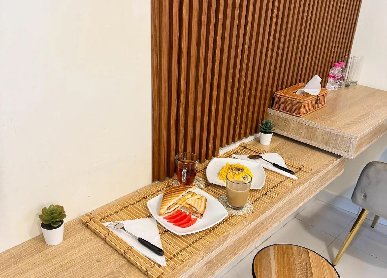 דובאי Rkshome Studio Apartment Baniyas Metro Exit 2